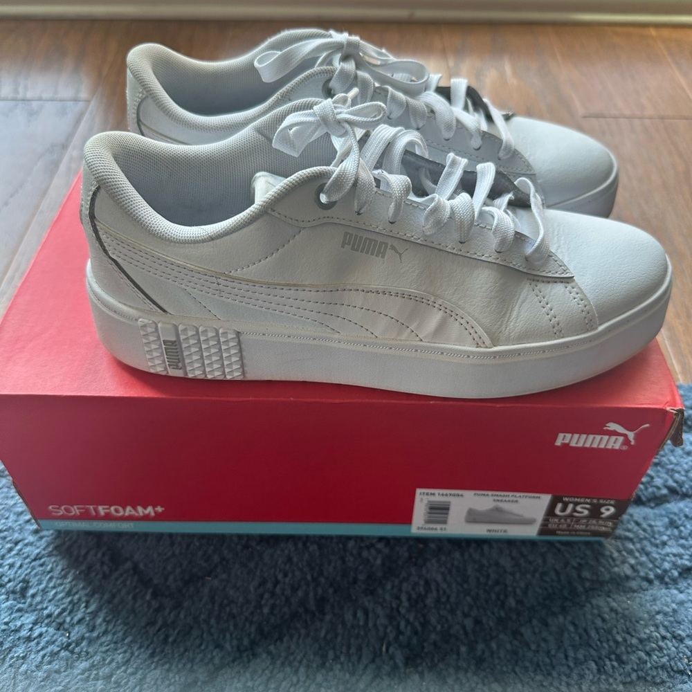 Puma Women's White SoftFoam+ Sneakers